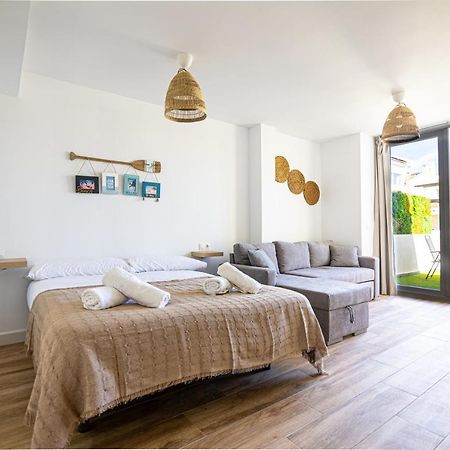 Sunstay Loft Puerto Marina בנאלמדנה מראה חיצוני תמונה