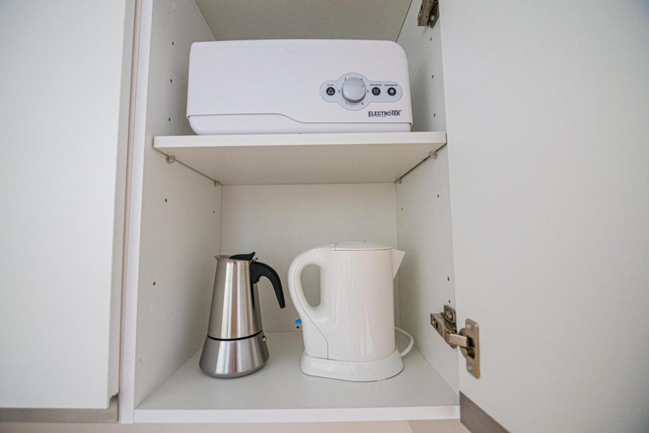 Sunstay Loft Puerto Marina בנאלמדנה מראה חיצוני תמונה